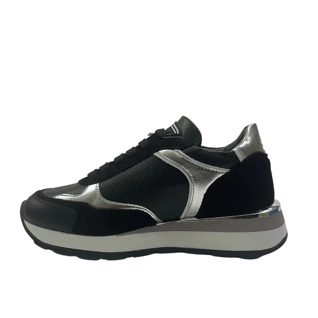 238-22624 Black - SNEAKERS