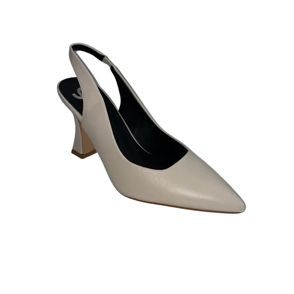 GD711 WHITE - PUMPS