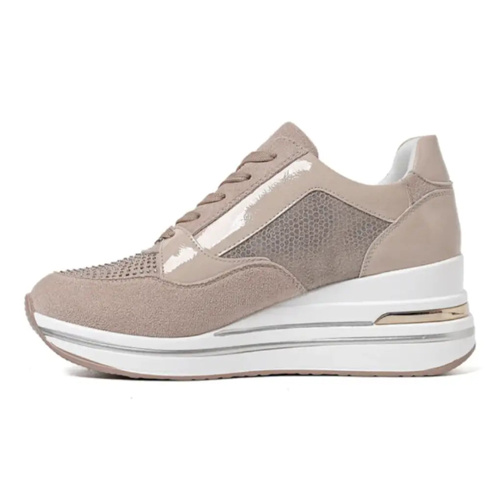 X28-44 BEIGE - SNEAKERS